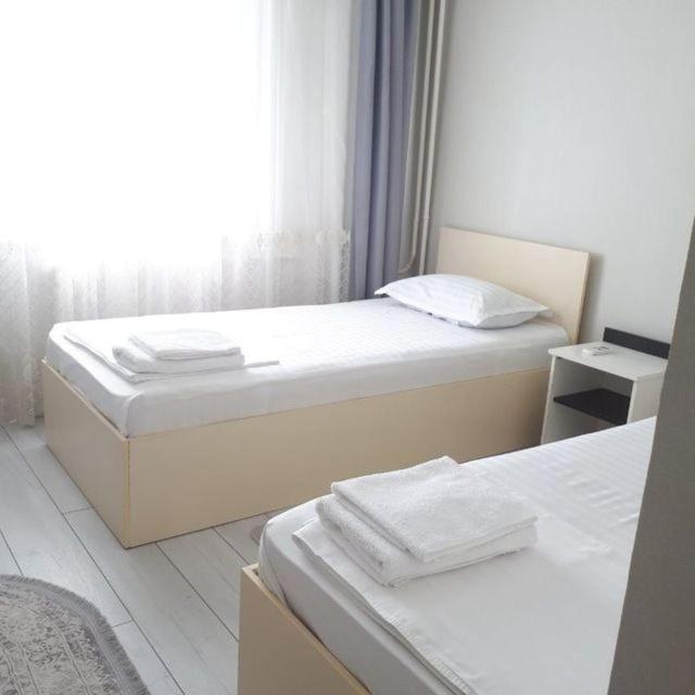 Hostel Sebzor Tasken Kültér fotó
