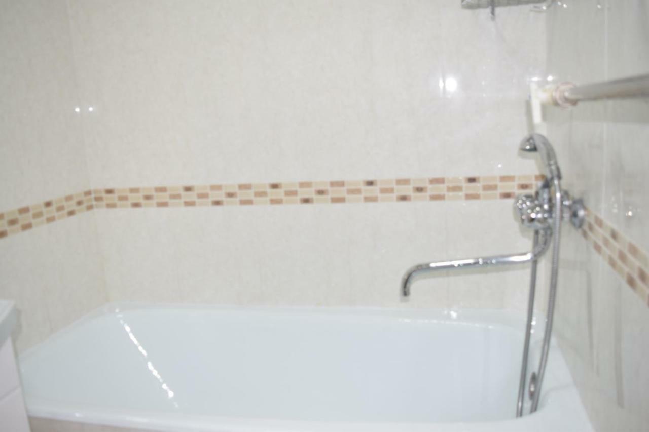 Hostel Sebzor Tasken Kültér fotó